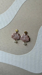 Boucle d’oreille coquillage blanc nacré
