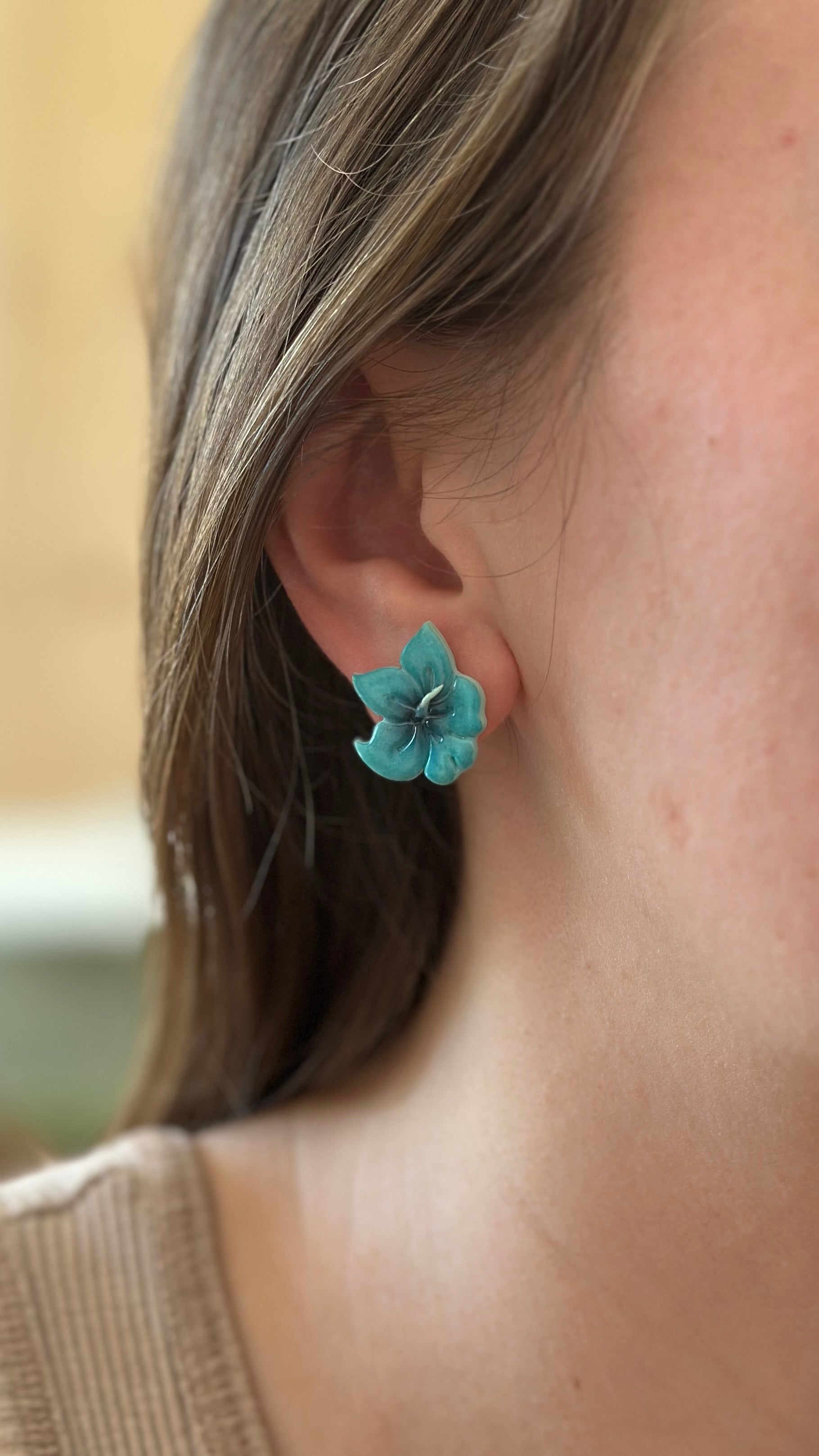 Puce d’oreille fleur d’hibiscus