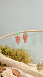 Boucles d'oreilles flèche rose et verte